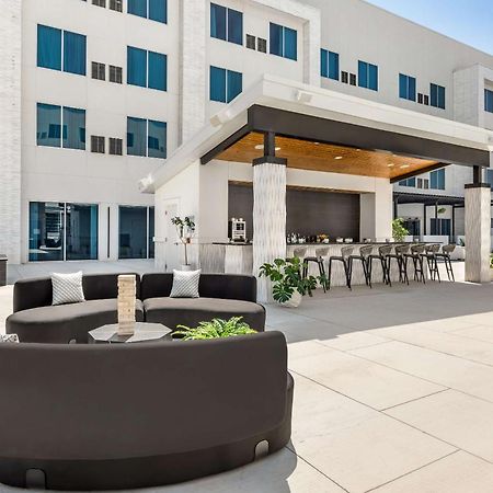 Cambria Hotel Waco University Riverfront Kültér fotó