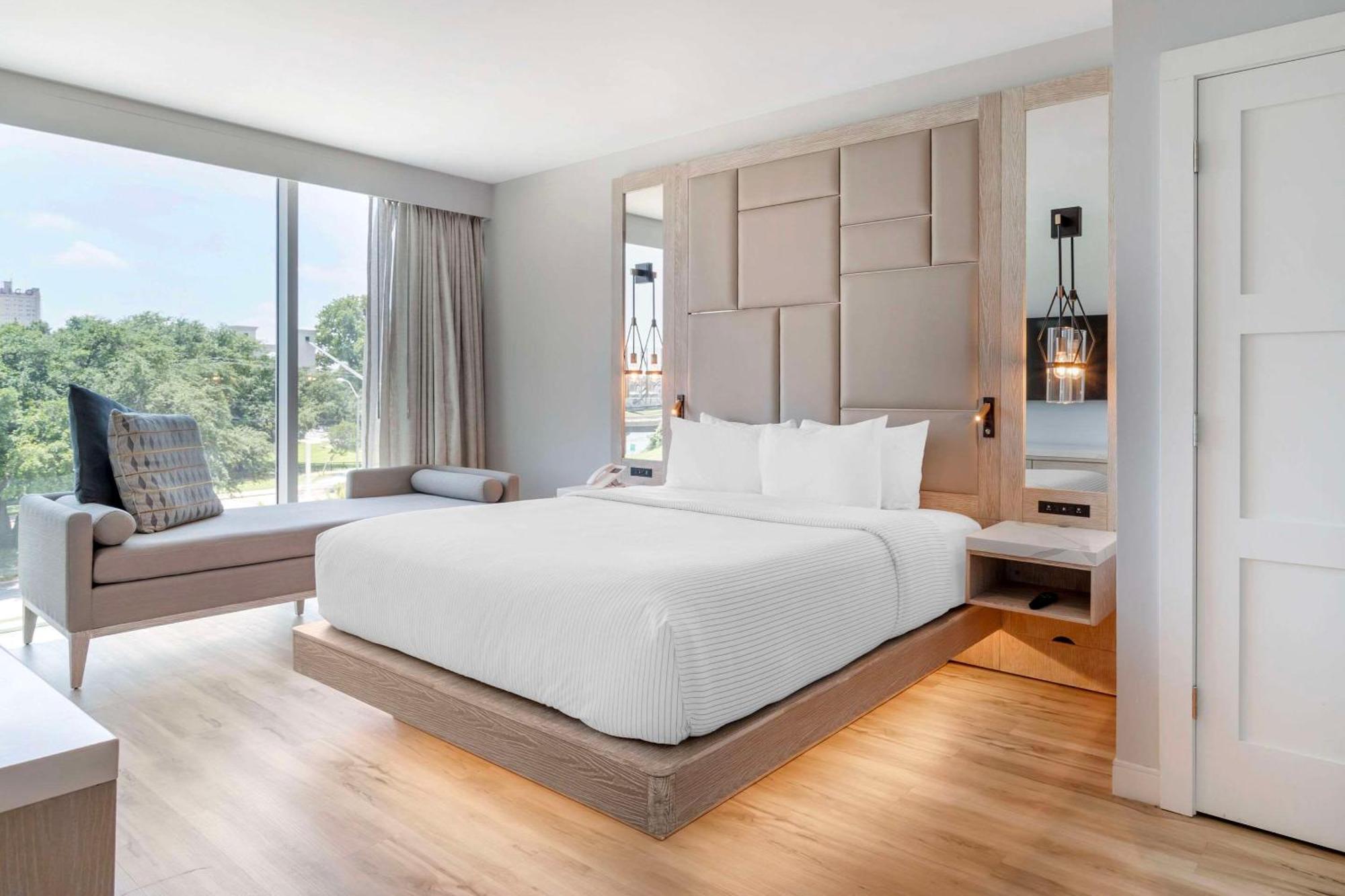 Cambria Hotel Waco University Riverfront Kültér fotó